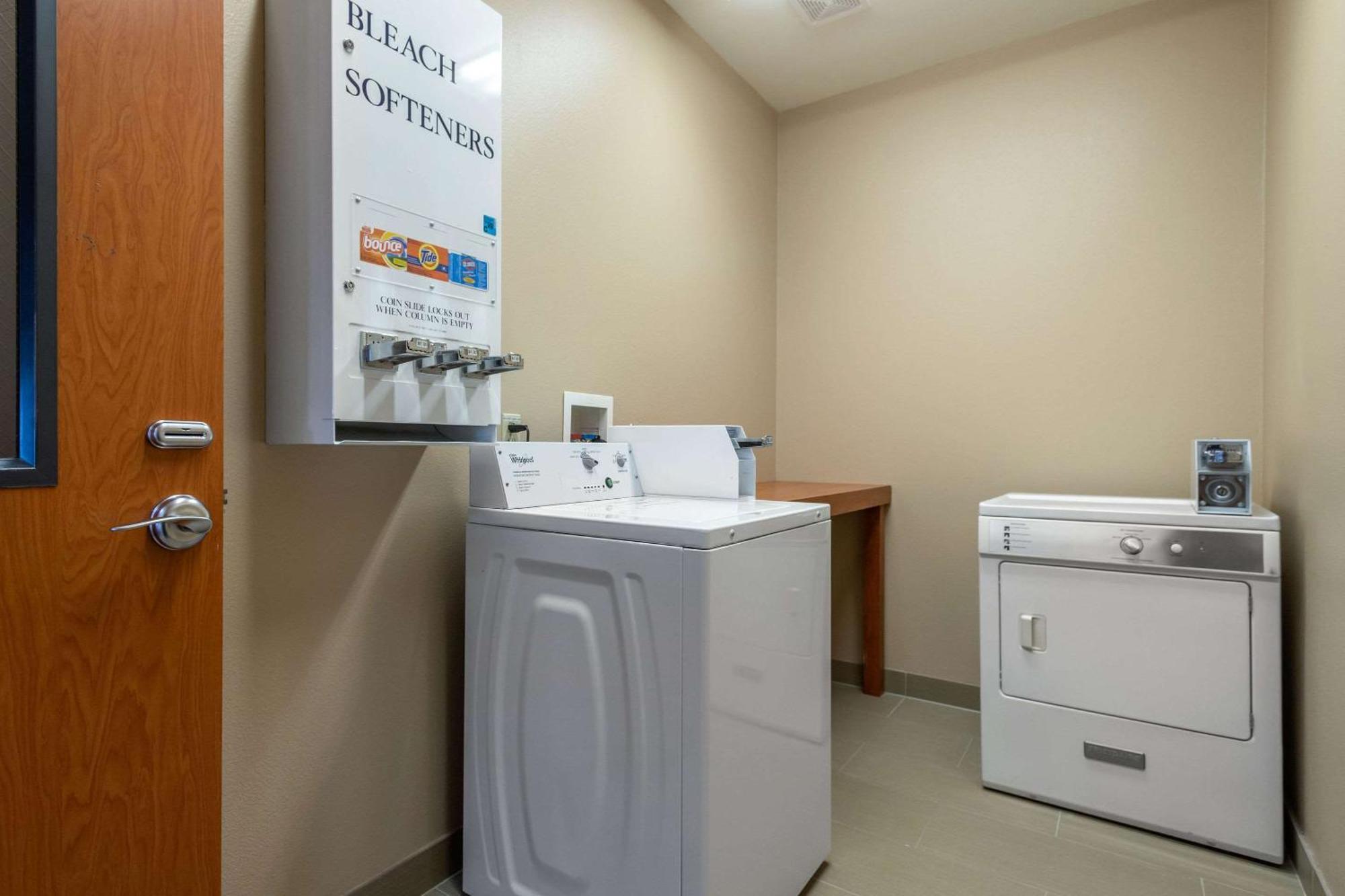 Comfort Inn & Suites Glenpool Luaran gambar