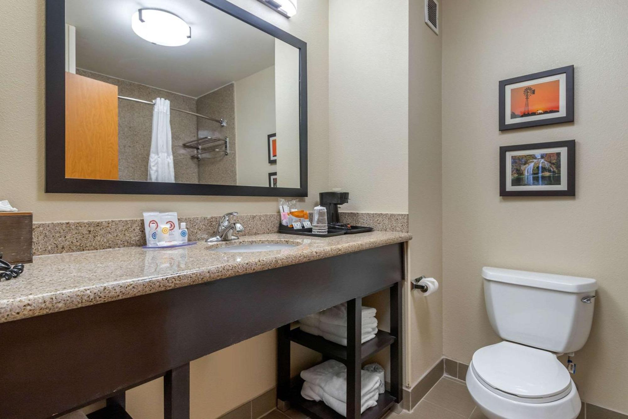Comfort Inn & Suites Glenpool Luaran gambar